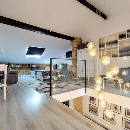 Luxury New Loft Centre & Castle, Аликанте